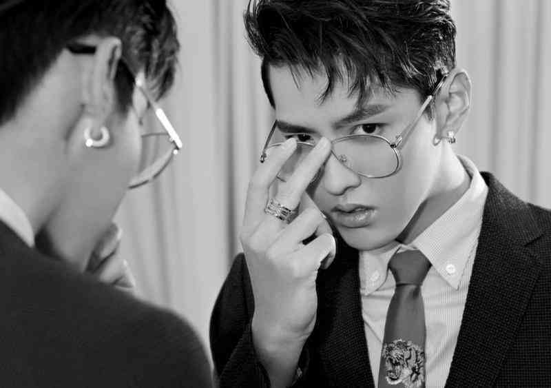 男士耳钉款式(男士耳钉款式大全)插图10 男士耳钉款式(男士耳钉款式大全)插图10