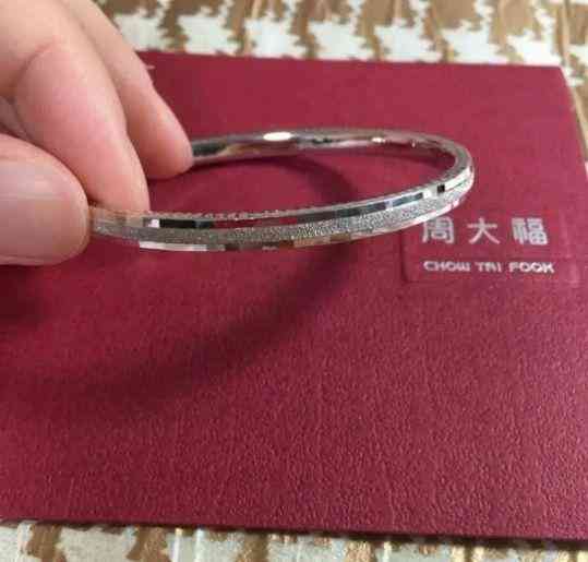 六福和周大福哪个好(香港金六福和周大福哪个好)