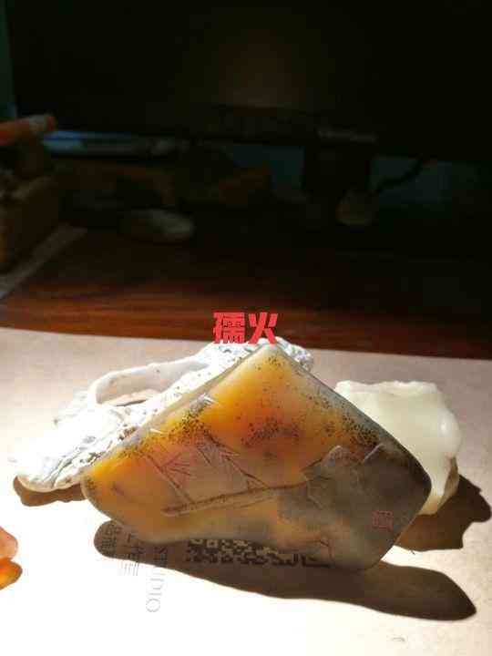 黄蜡石产地(黄蜡石哪里产地的最好)插图3 黄蜡石产地(黄蜡石哪里产地的最好)插图3