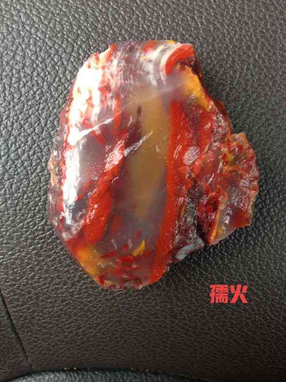 黄蜡石产地(黄蜡石哪里产地的最好)插图7 黄蜡石产地(黄蜡石哪里产地的最好)插图7