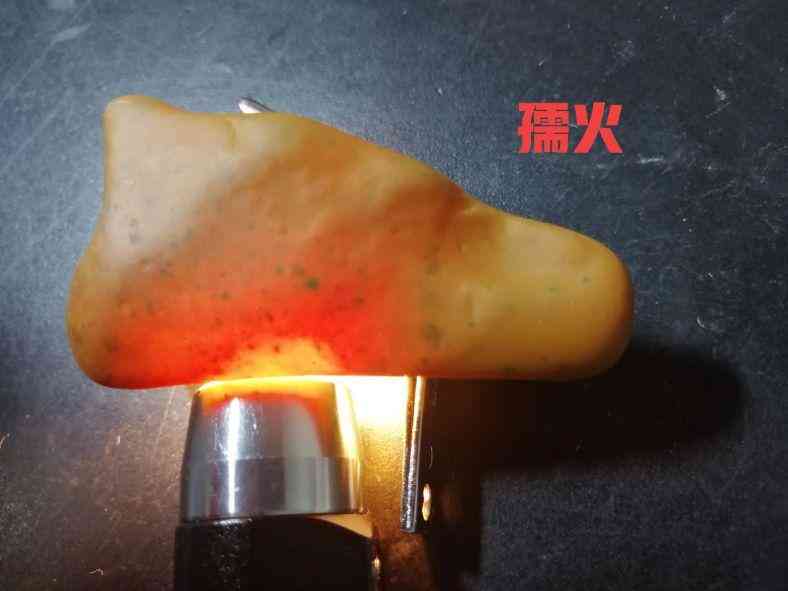 黄蜡石产地(黄蜡石哪里产地的最好)插图10 黄蜡石产地(黄蜡石哪里产地的最好)插图10