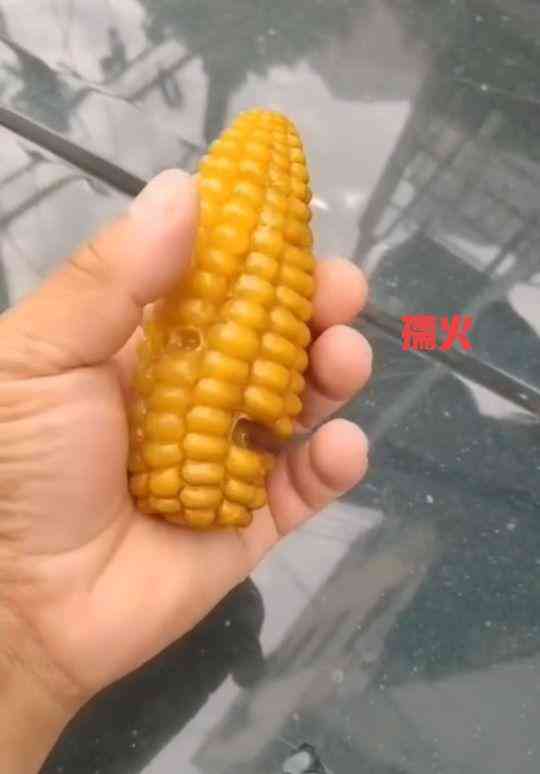 黄蜡石产地(黄蜡石哪里产地的最好)插图42 黄蜡石产地(黄蜡石哪里产地的最好)插图42