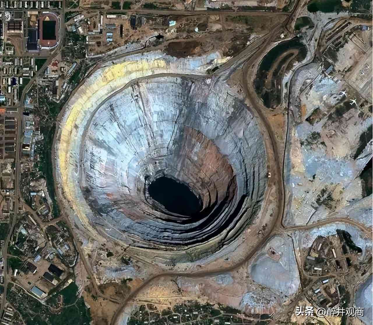 钻戒价格怎么算(钻戒价格怎么算出来的)插图3