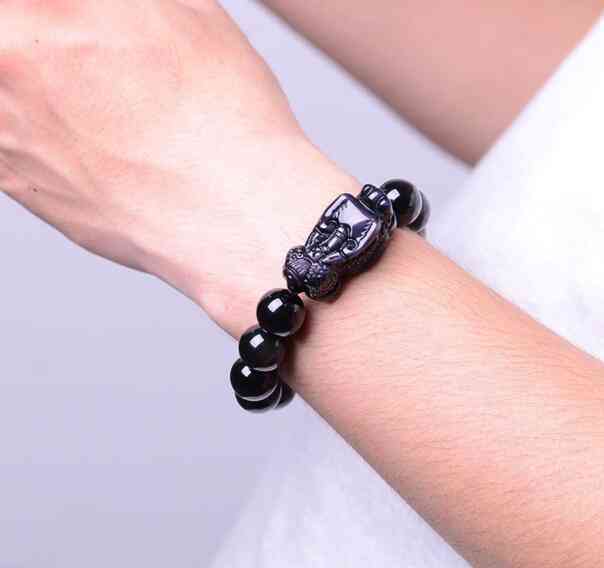 黑曜石貔貅戴哪只手(黑曜石貔貅戴在哪只手)插图1