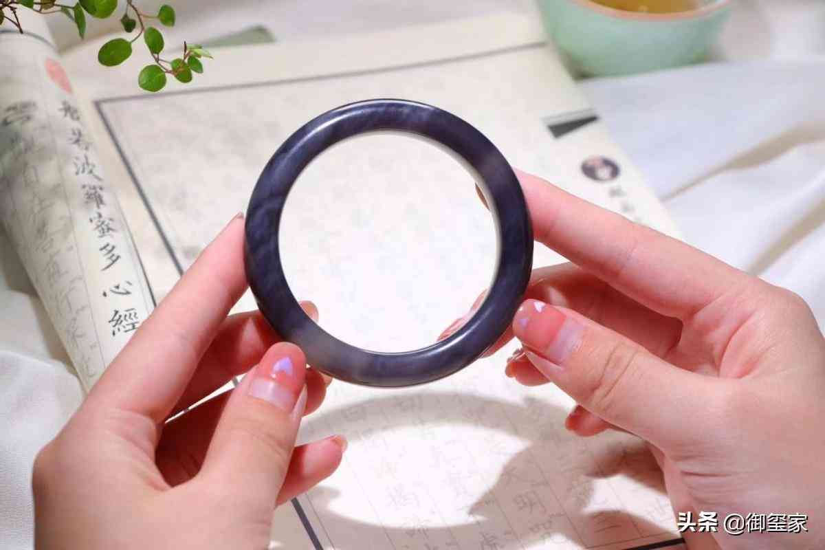 和田玉每克价格表(和田玉每克价格表图片)插图4 和田玉每克价格表(和田玉每克价格表图片)插图4