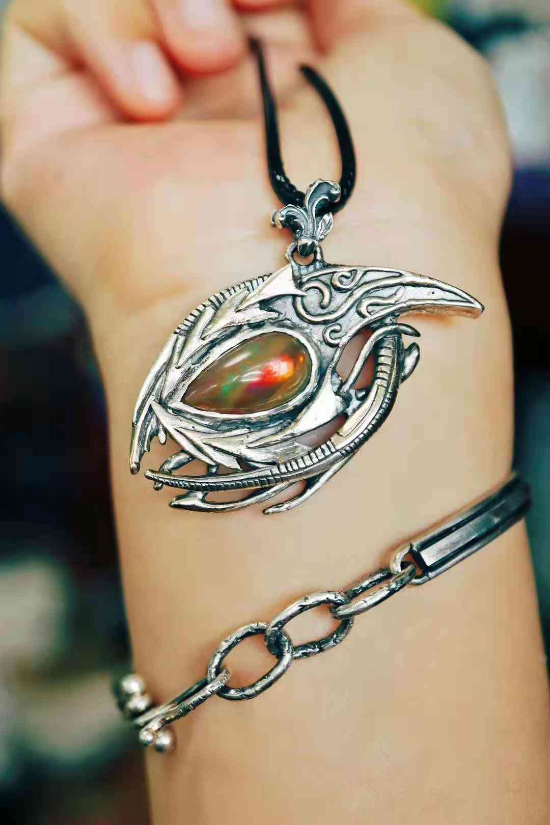 紫发晶的功效与作用(紫发晶的功效与作用禁忌)插图4