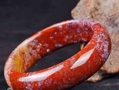 玛瑙玉手镯的价格(玛瑙玉手镯的价格是多少)插图21