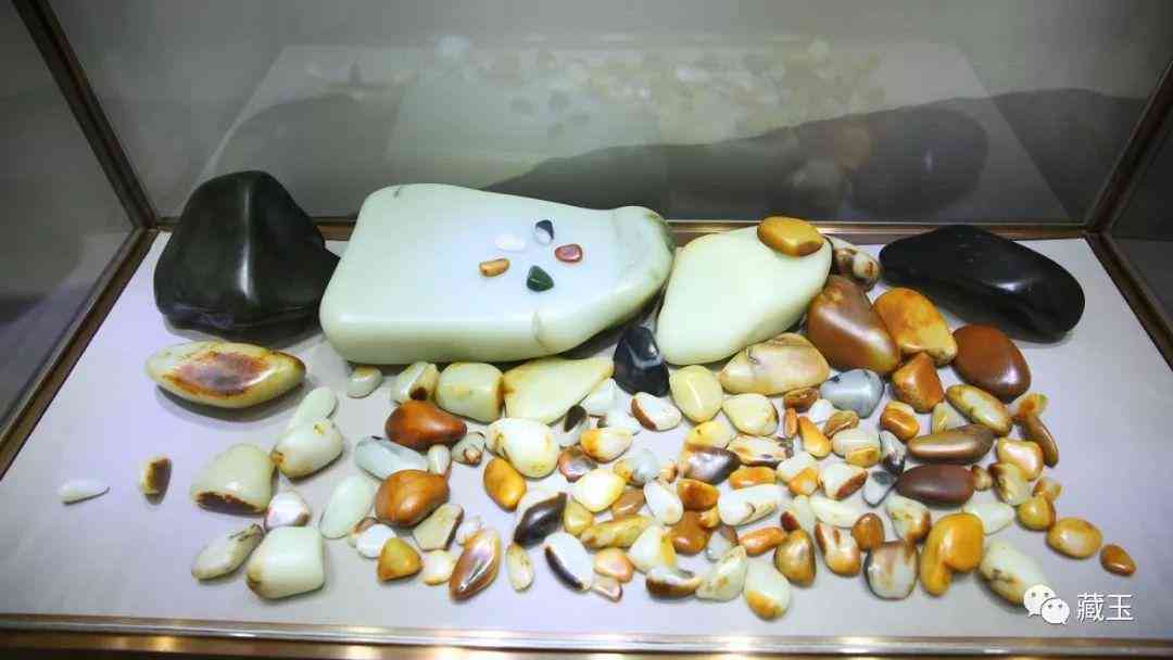 和田玉籽料什么样的好(和田玉籽料什么样的最好)