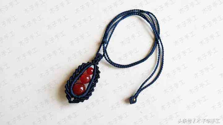吊坠挂绳编织方法(黄金吊坠挂绳编织方法)