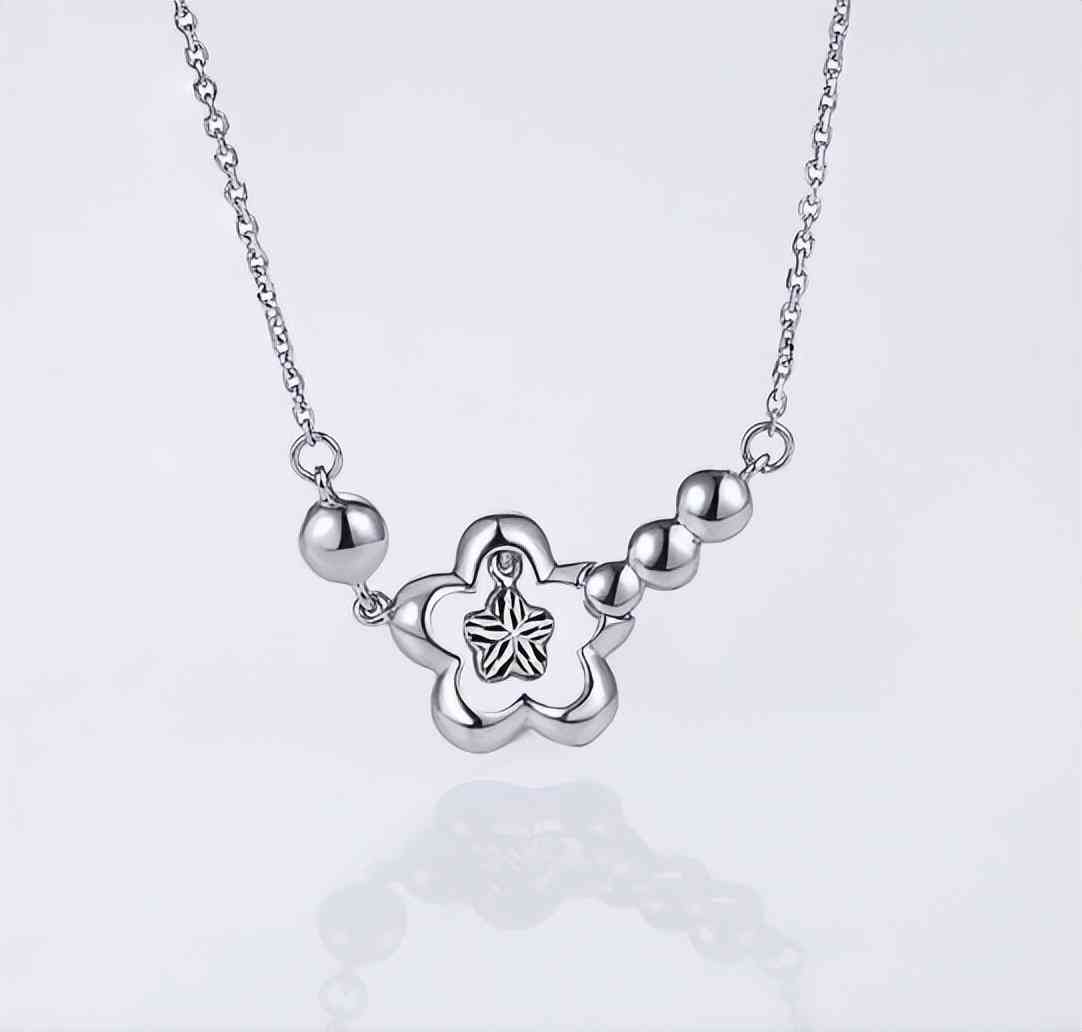 买一条白金项链大概要多少钱(买一条白金项链大概要多少钱呢)