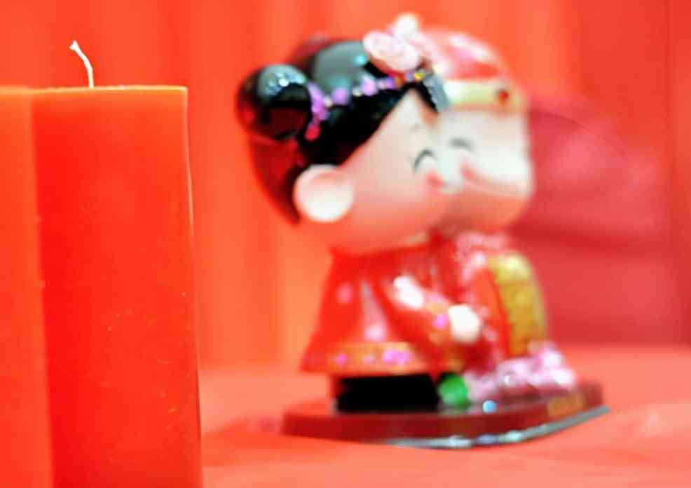 结婚一周年纪念日礼物(结婚一周年纪念日礼物送老婆)