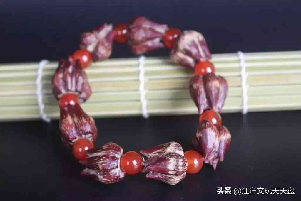 滴血莲花菩提(滴血莲花菩提怎么盘玩)