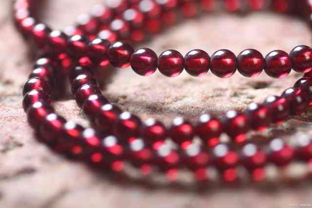 诞生石和生辰石区别(诞生石和生辰石区别是什么)