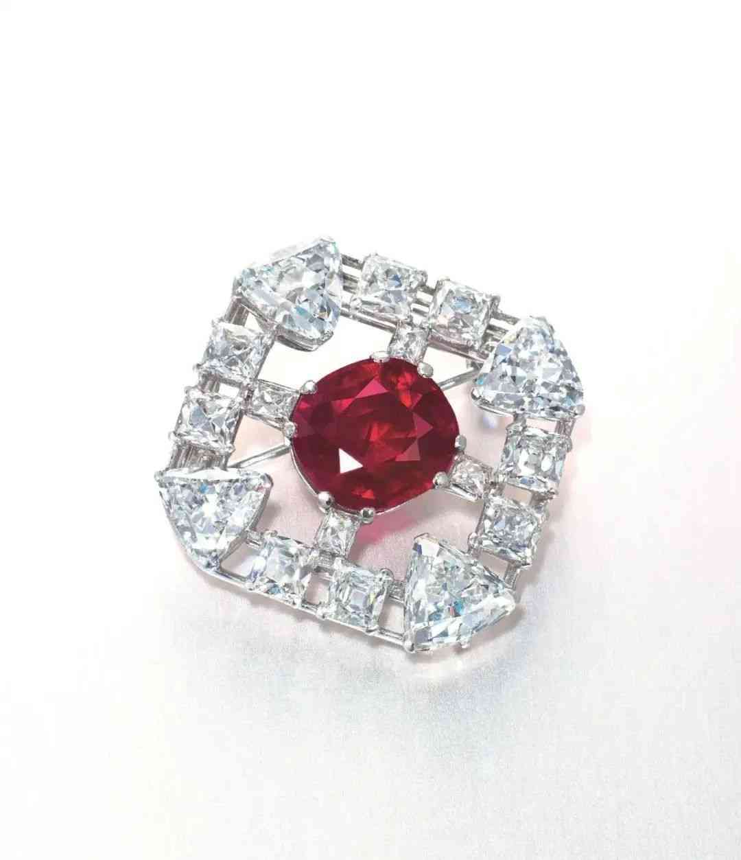 红宝石一克拉多少钱(红宝石价格一克拉多少钱)