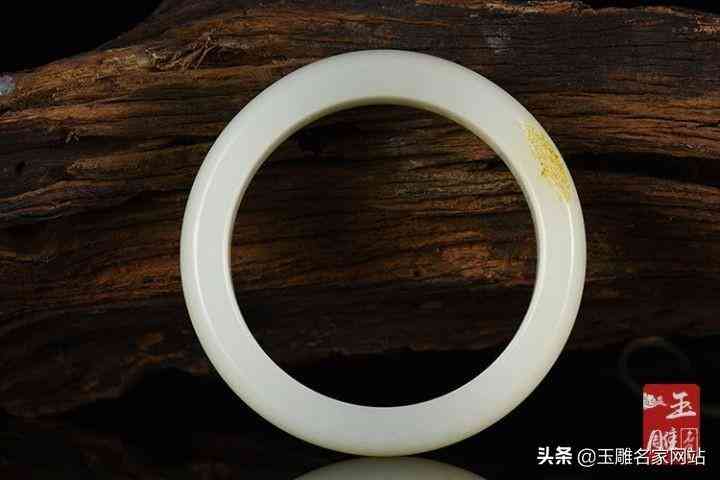 玉镯子价格(玉镯子价格多少钱一个)