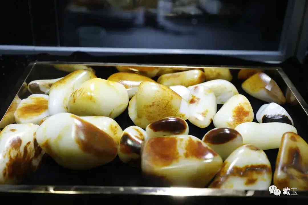 和田玉籽料的鉴别(和田玉籽料的鉴别视频)