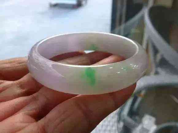 阿富汗玉石对人身体有害吗(阿富汗玉石对人身体有害吗知乎)