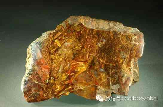 虎眼石佩戴禁忌(虎眼石的功效与作用佩戴禁忌)