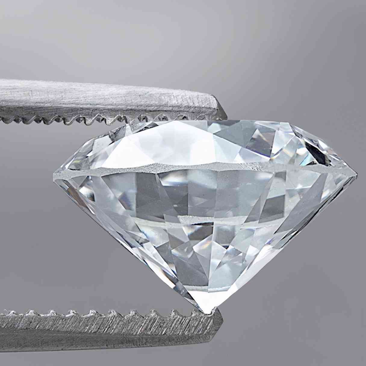 钻戒款式寓意(钻戒款式寓意介绍)