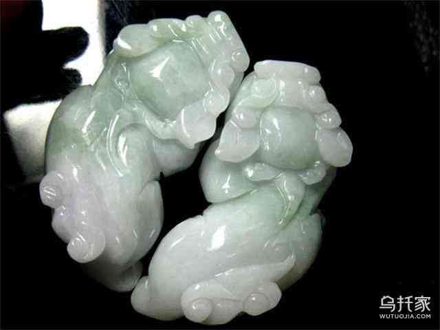 女人佩戴貔貅的寓意(三种女人不适合戴貔貅)