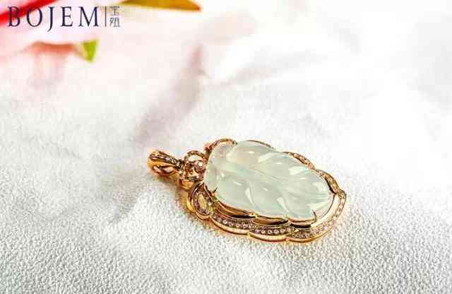 翡翠紫罗兰紫色等级(翡翠紫罗兰紫色等级价格)