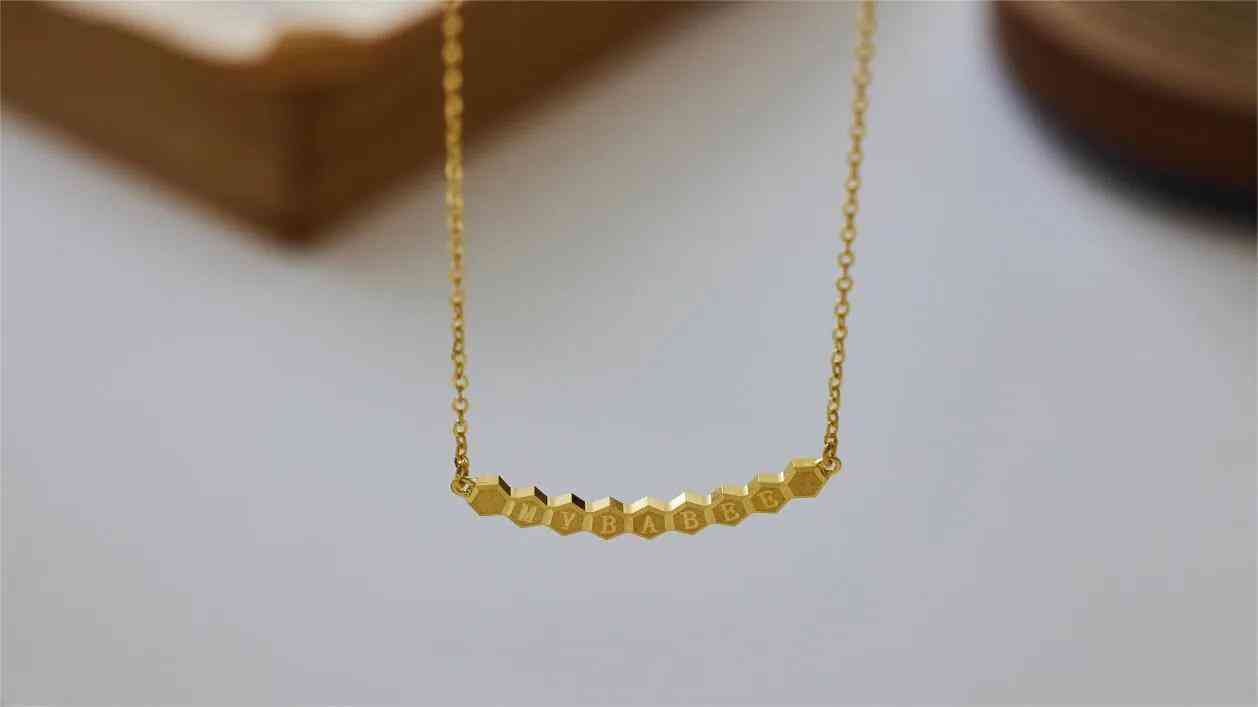 女士黄金项链多少钱一条(女士项链黄金项链多少钱)