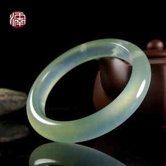 岫玉值钱吗(白冰岫玉值钱吗)