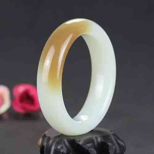 怎样鉴别玉手镯(怎样鉴别玉手镯的真假好坏)