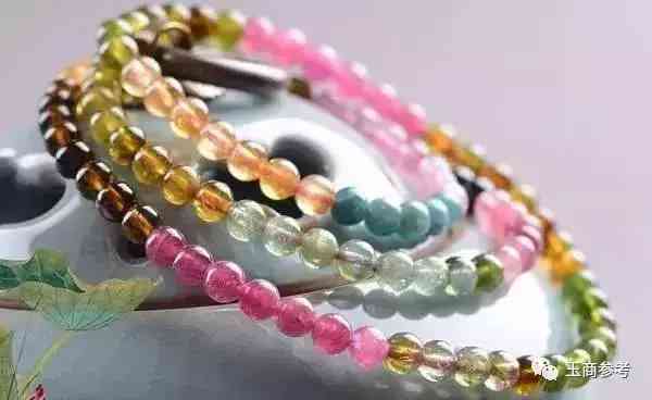 翡翠有什么功效和好处(长期戴翡翠的七大好处和功效)
