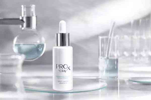 白金戒指发黄怎么清洗(白金戒指泛黄怎么清洗)