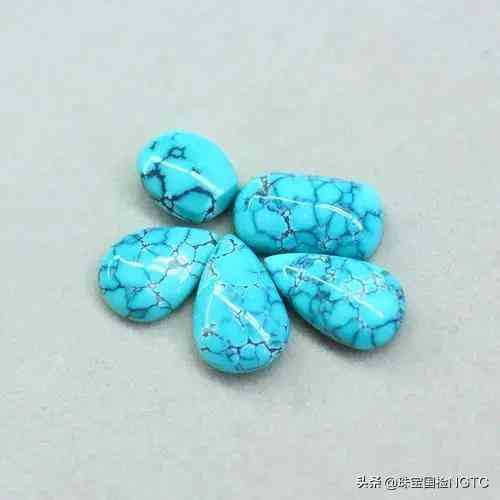 绿松石辨别真假最常见的方法(7种绿松石真假鉴别方法)