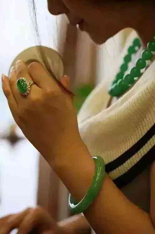 手镯圈口怎么量尺寸对照表(手镯圈口测量方法对照表)