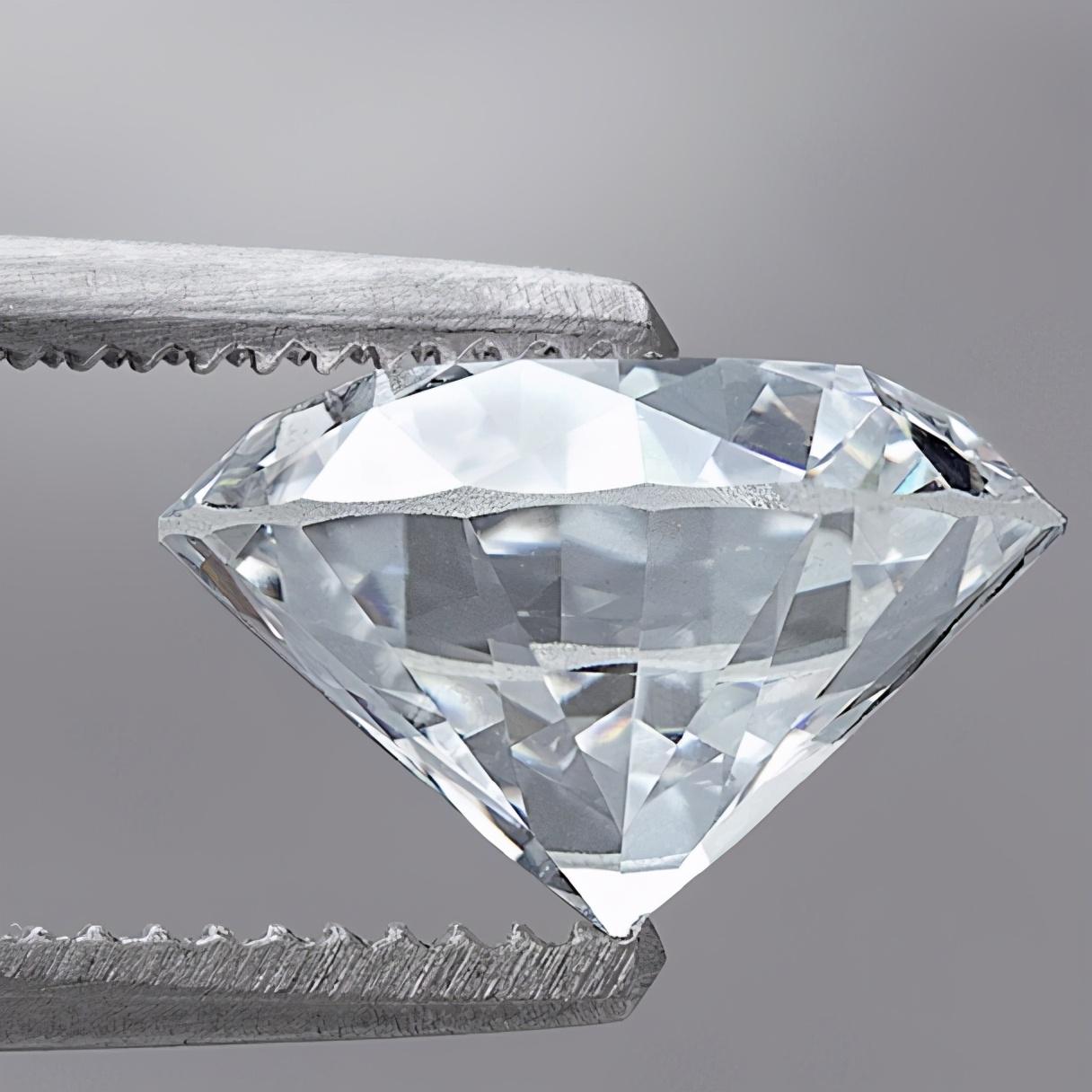 5克拉钻戒要多少钱(5克拉钻戒多少钱左右)