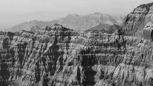 锆石一眼就能看出是假钻石吗(锆石多少钱一克拉)