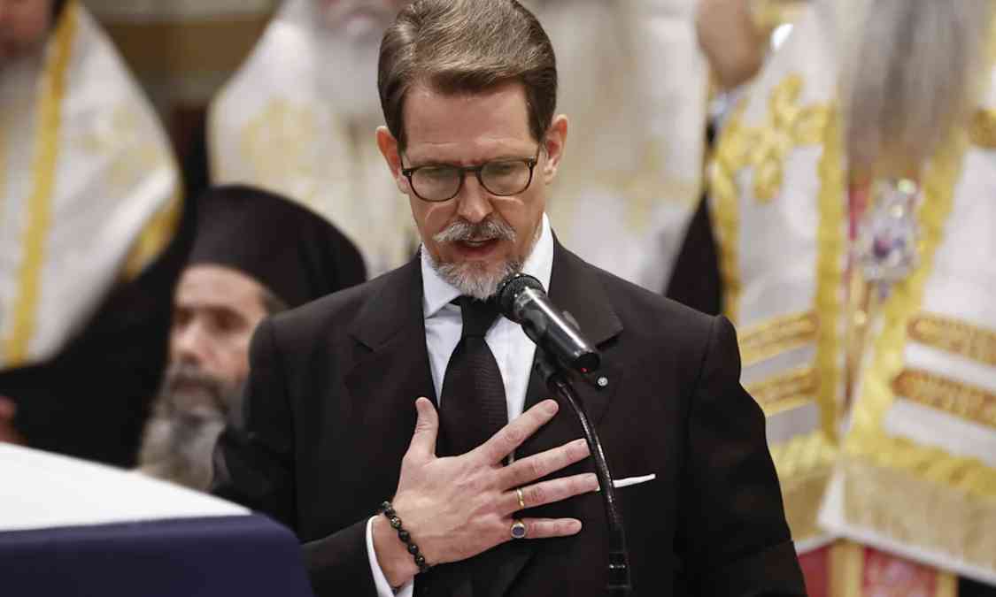 恋爱戒指的戴法和意义(恋爱戒指戴左手还是右手)