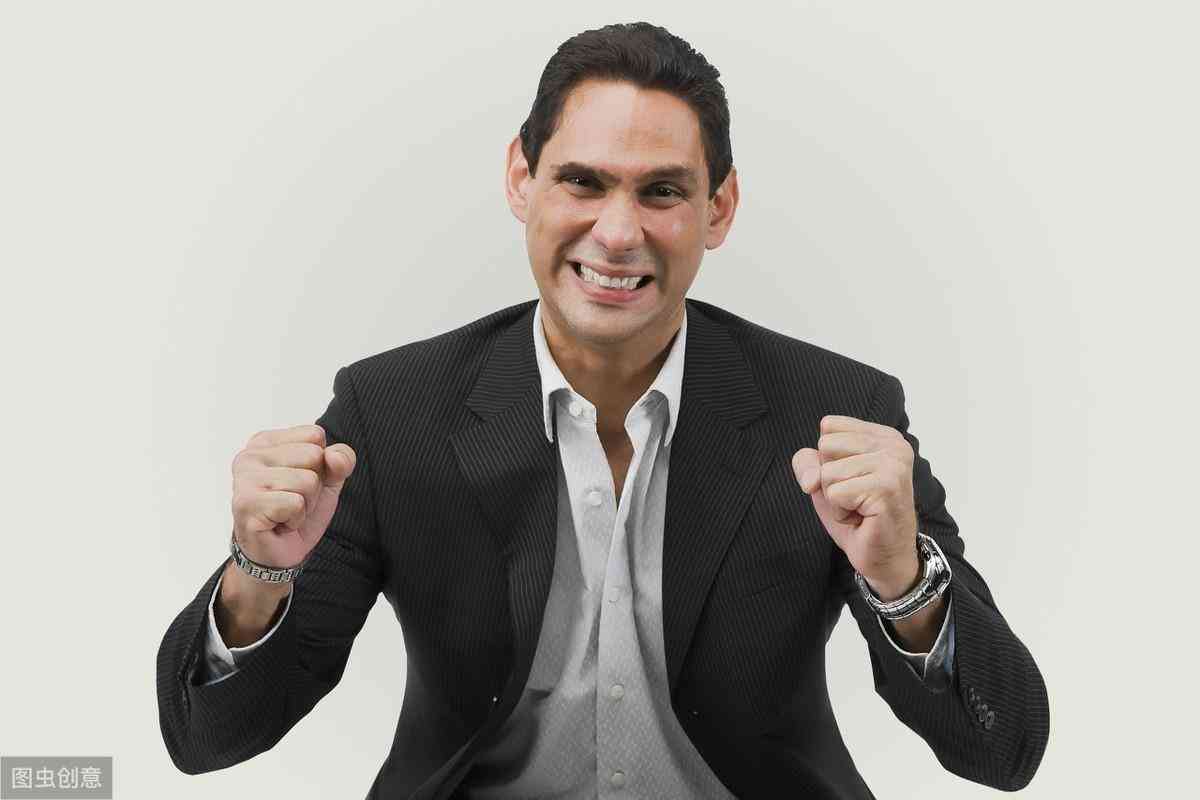 手镯圈口怎么量(手镯圈口怎么量尺码对照表)