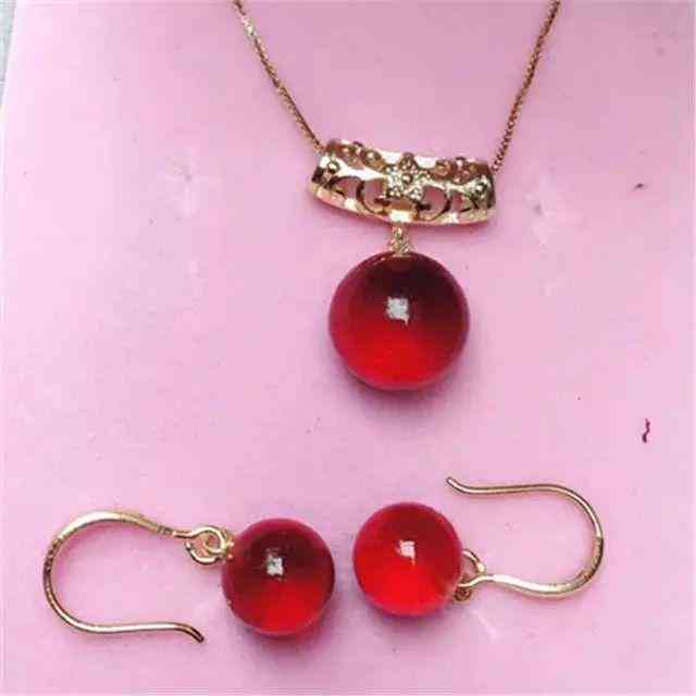 真正的蓝珀多少钱一克(蓝珀值钱吗?)