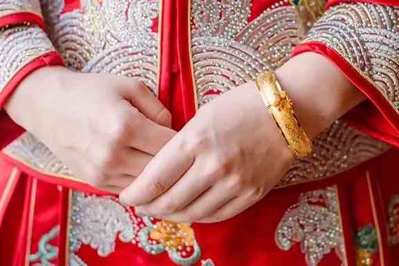 老凤祥黄金饰品多少钱一克(老凤祥黄金首饰多少钱一克2021年)