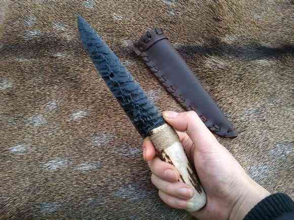 黑曜石怎么辨别真假(猫眼黑曜石怎么辨别真假)