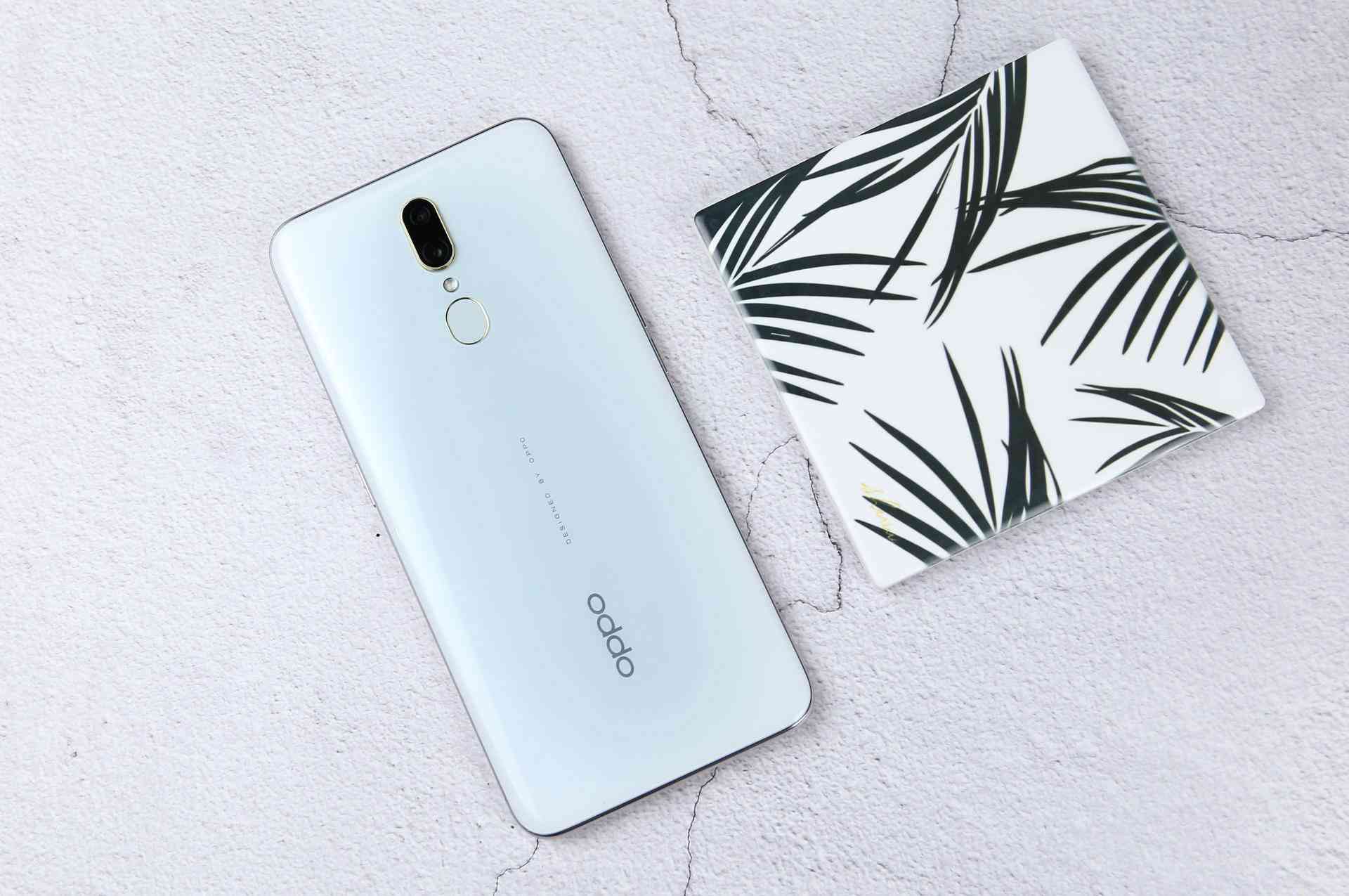 怎样识别和田玉的真假(怎样识别和田玉的真假图片)