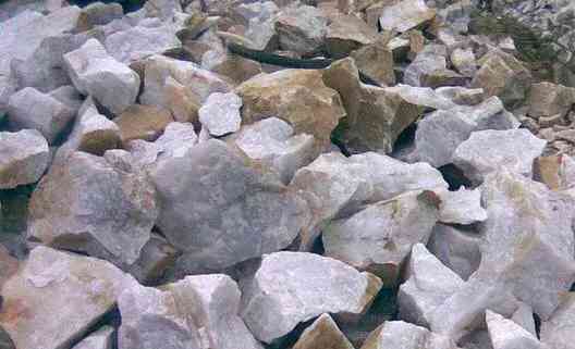 玛瑙的功效与禁忌(玛瑙的功效与作用禁忌)