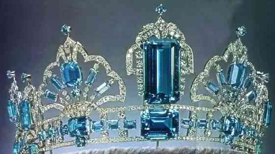 几十块钱的海蓝宝是真的吗(海蓝宝的八大功效)