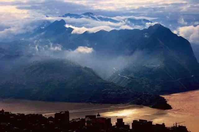 女士貔貅手链怎么戴是正确的(女士貔貅手链戴法)