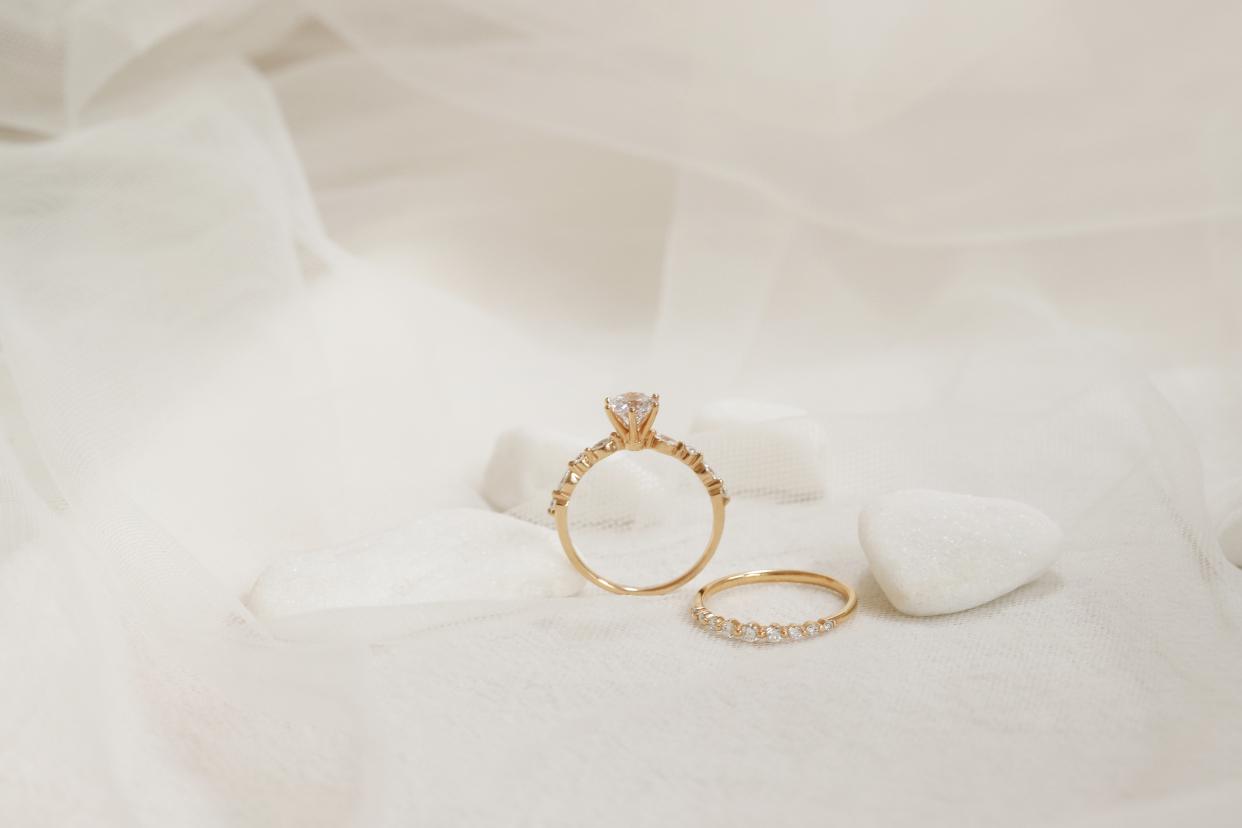 钻石戒指的款式卖点寓意(钻石戒指最经典的款式有哪些)