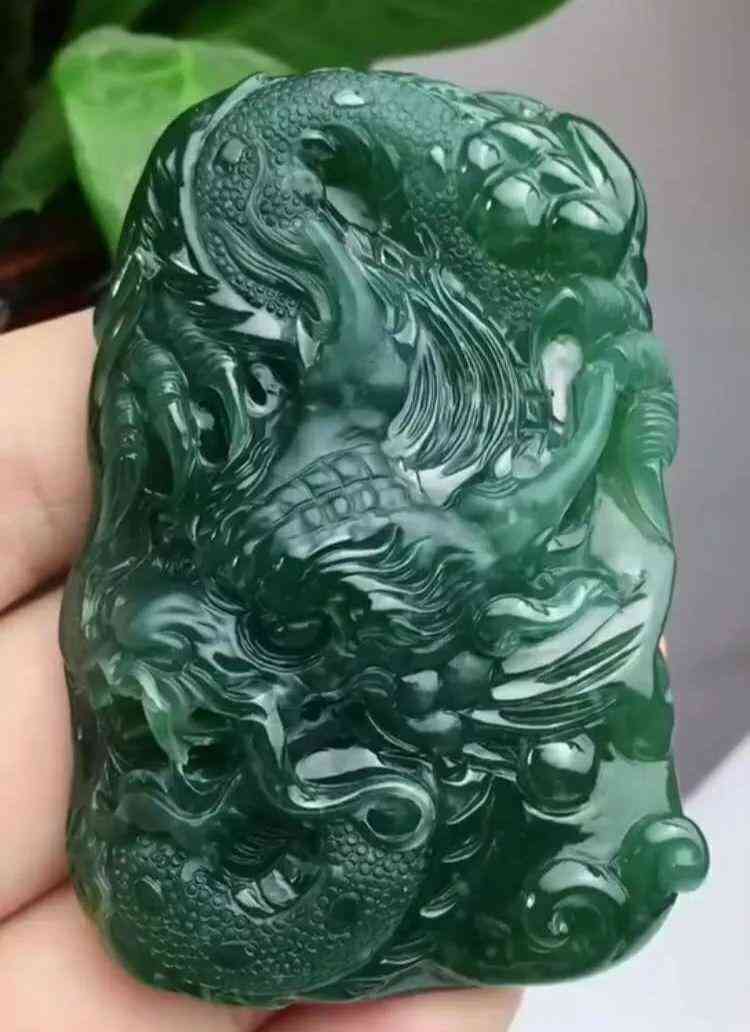 和田碧玉颜色等级照片(和田碧玉颜色等级价格表)