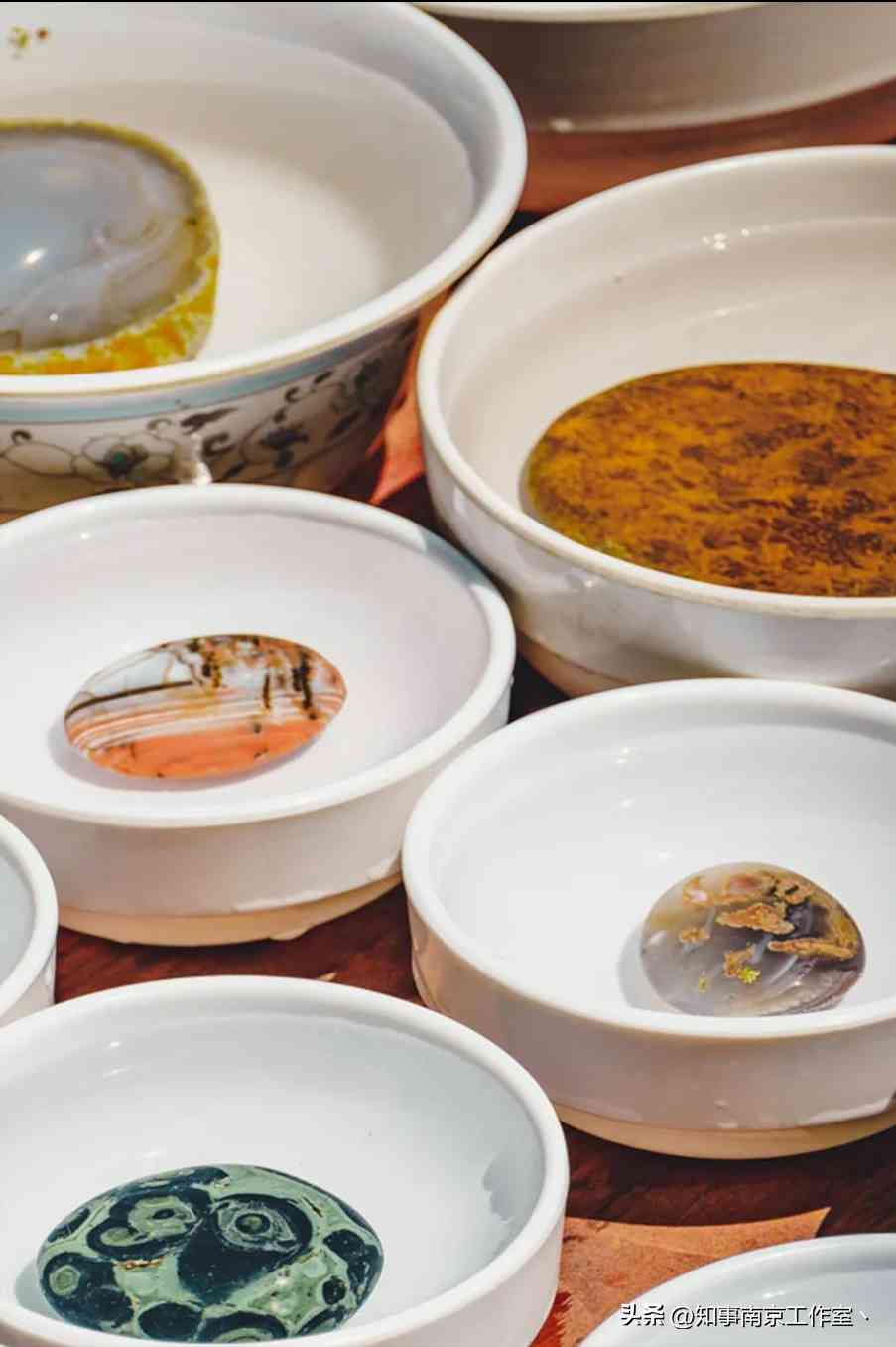 女人石榴石的功效与作用(女人石石榴石)