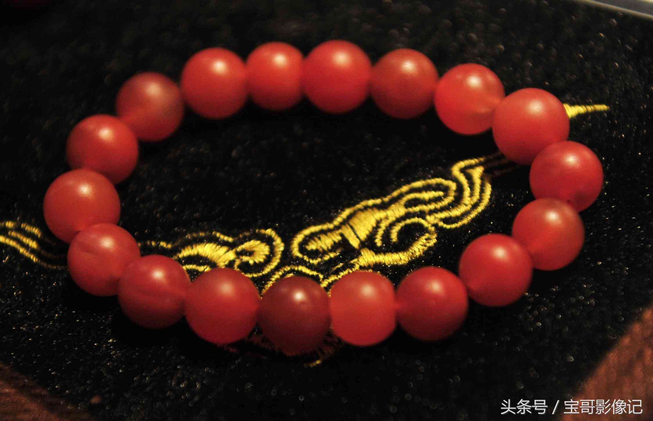 玛瑙手串一般多少钱(天然玛瑙手串一般多少钱)插图1 玛瑙手串一般多少钱(天然玛瑙手串一般多少钱)插图1