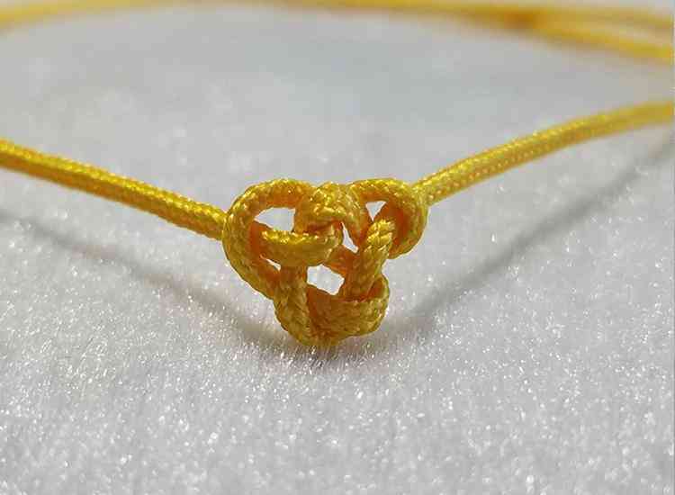 佛头三通收尾打结方法(三通手串穿绳方法图解)插图9