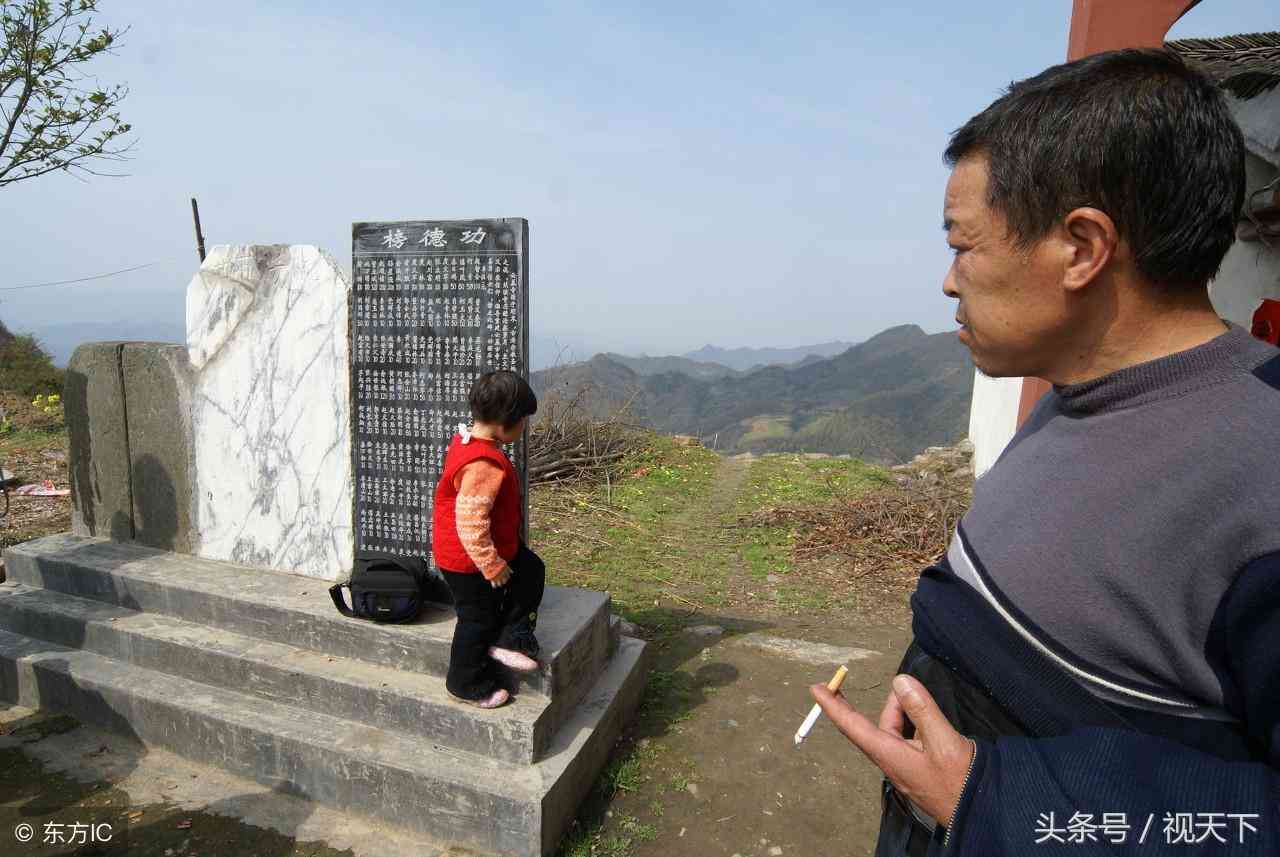 这个矿年产绿松石30吨,10年前因资源枯竭而封矿,如今一克5000元