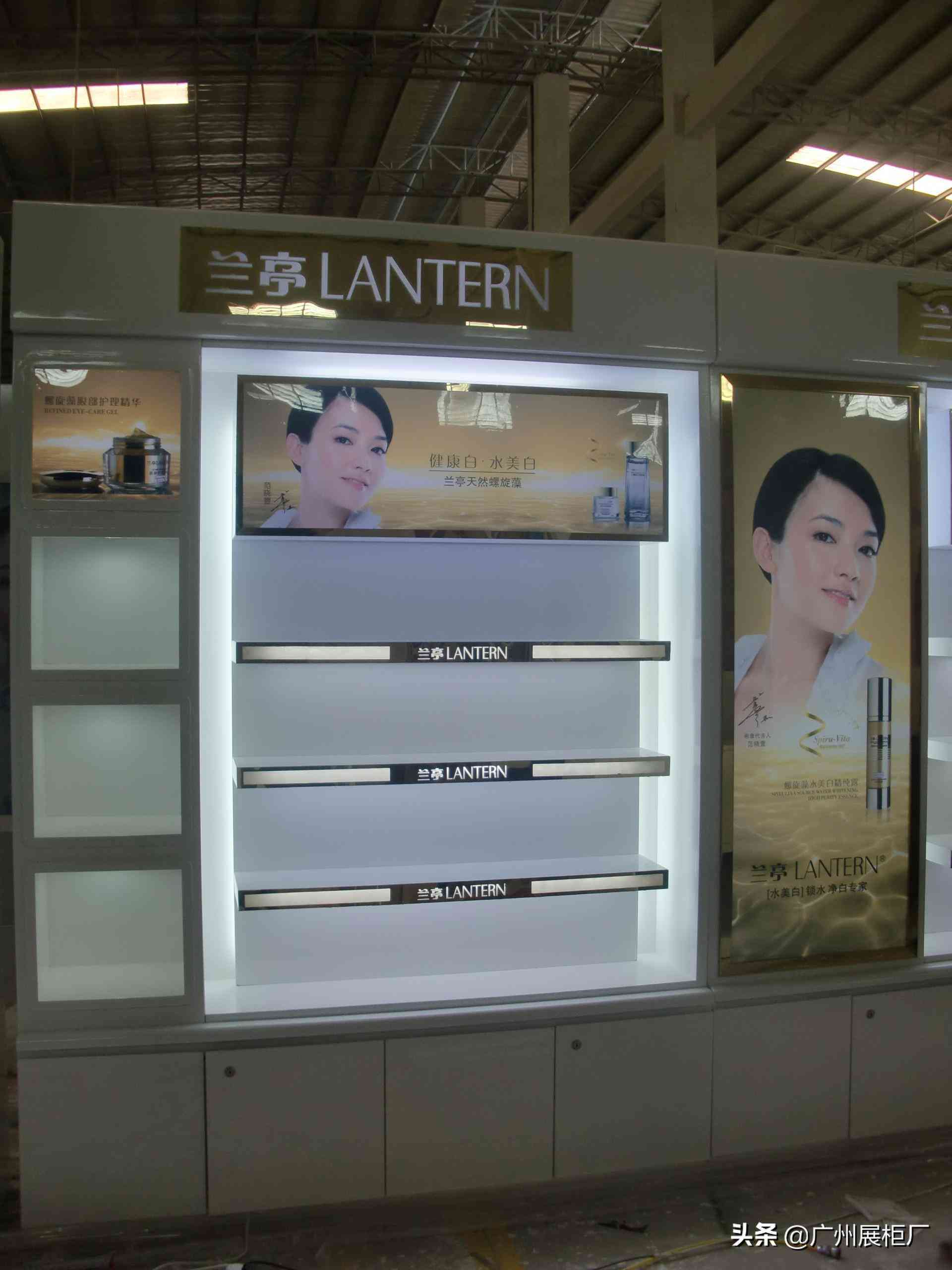 二手化妆品柜子展示柜多少钱(附近二手化妆品展示柜转让)插图8